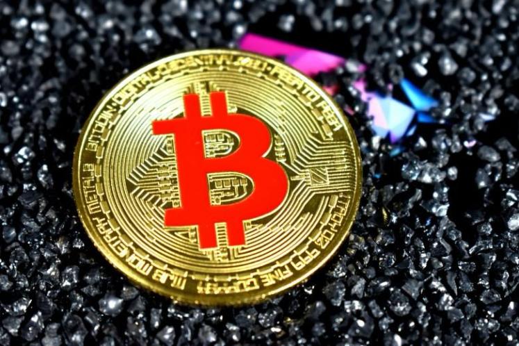 آیا اکنون زمان خرید بیت کوین است؟